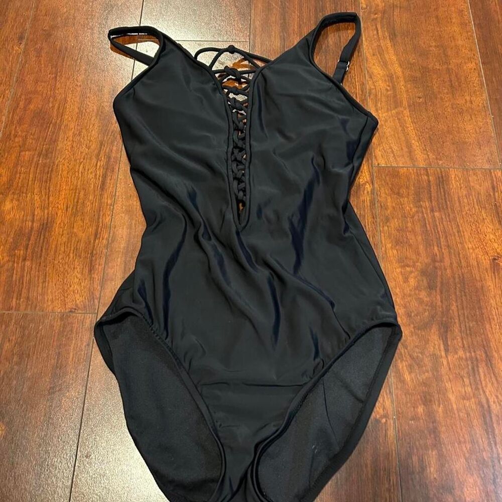 One piece swimsuit